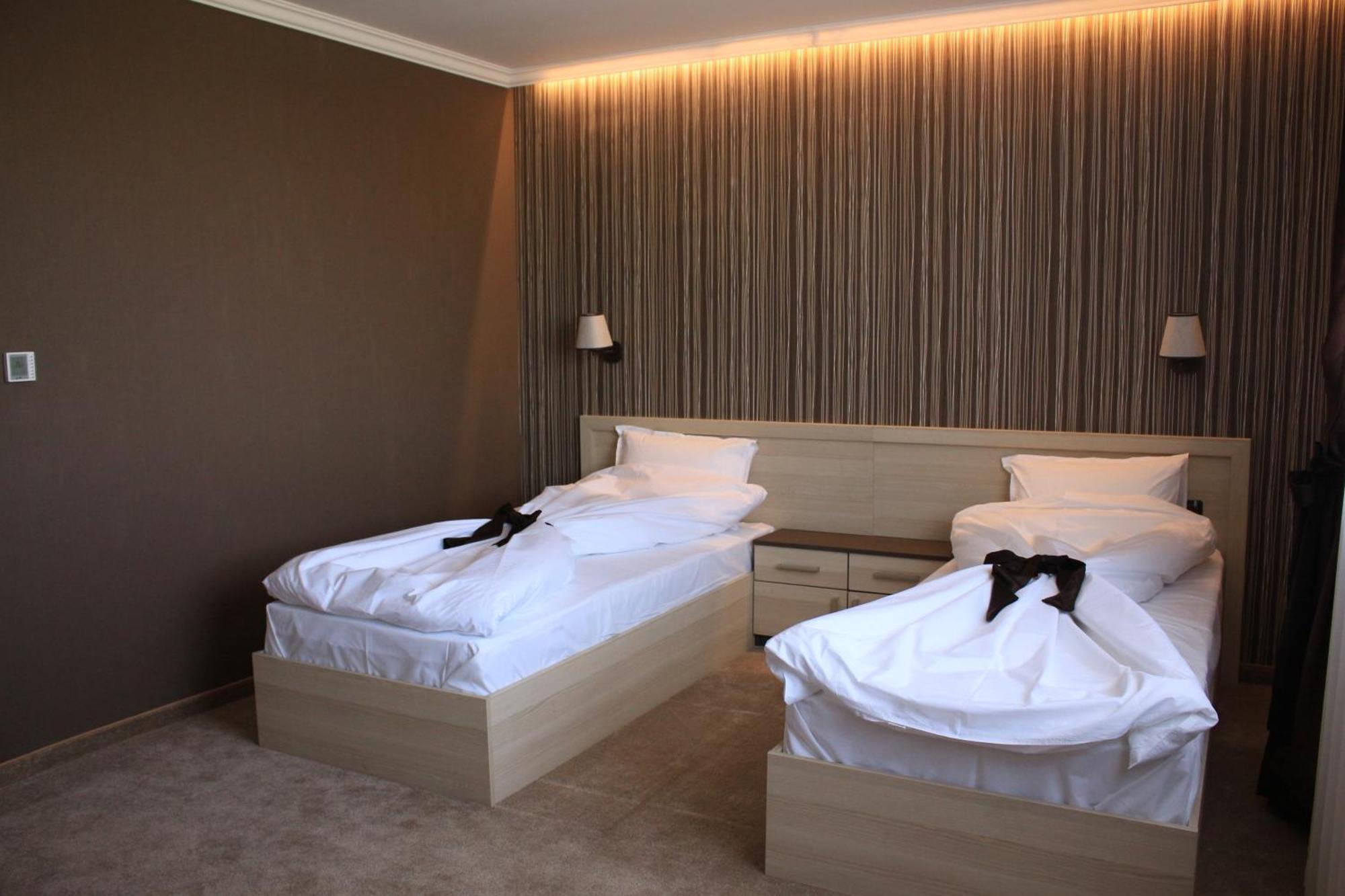 Hotel Nove สวิชทอฟ ภายนอก รูปภาพ